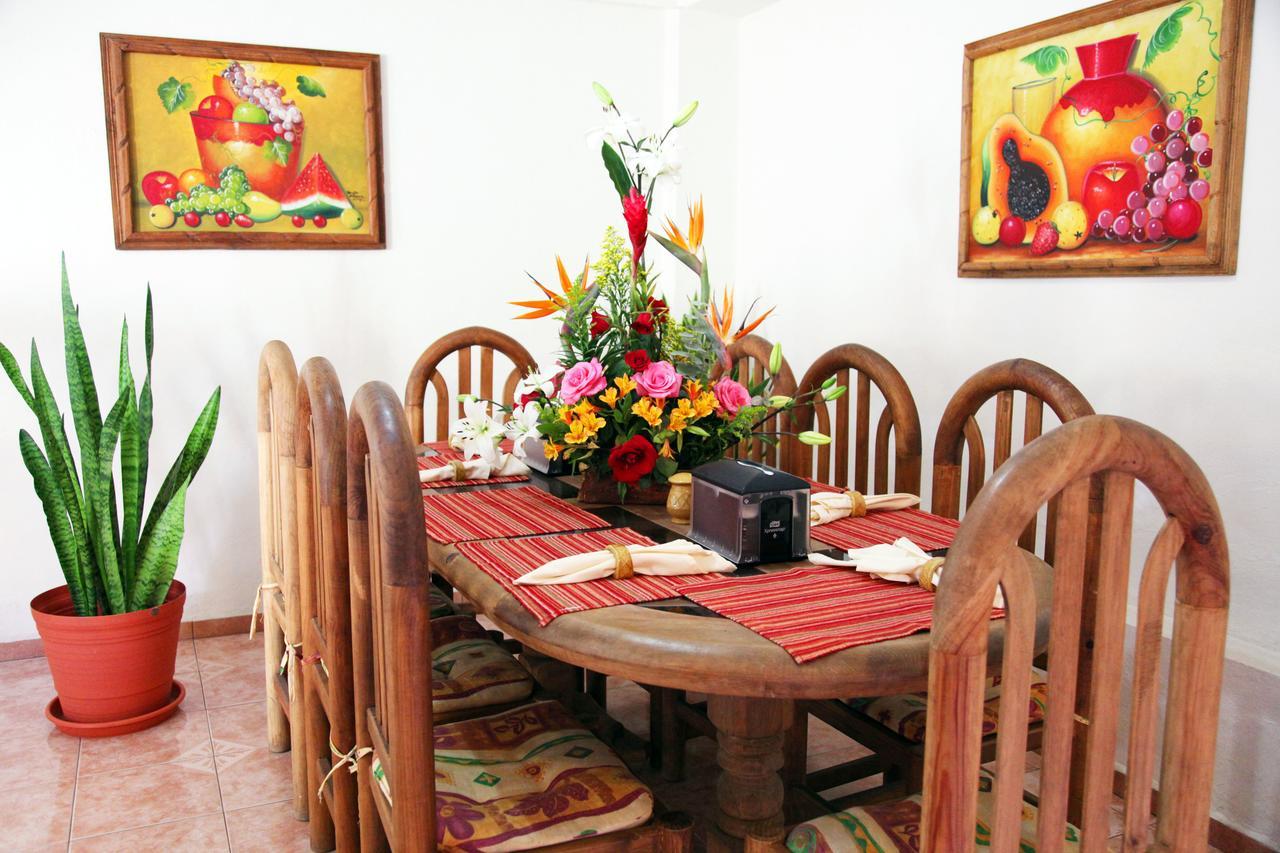 Hostal Casa Blanca Comala Eksteriør billede