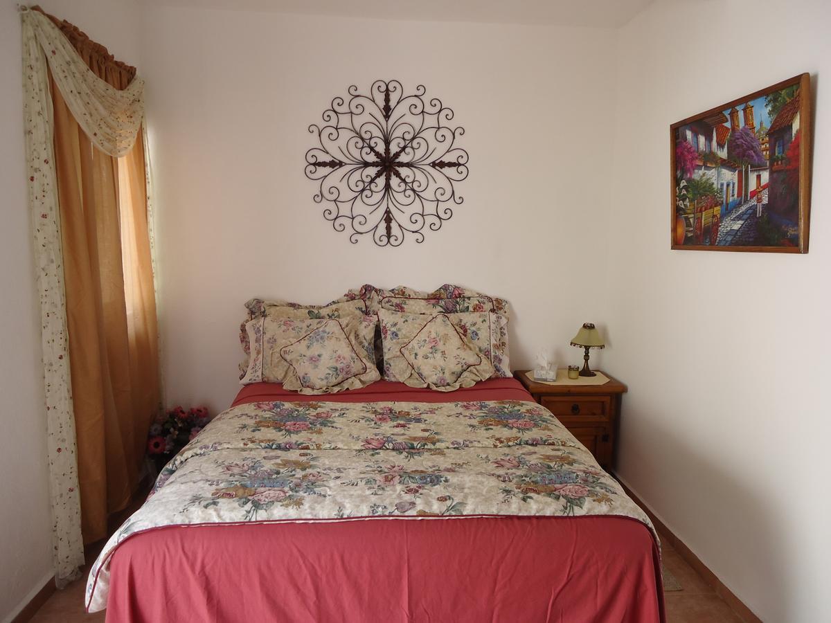 Hostal Casa Blanca Comala Eksteriør billede